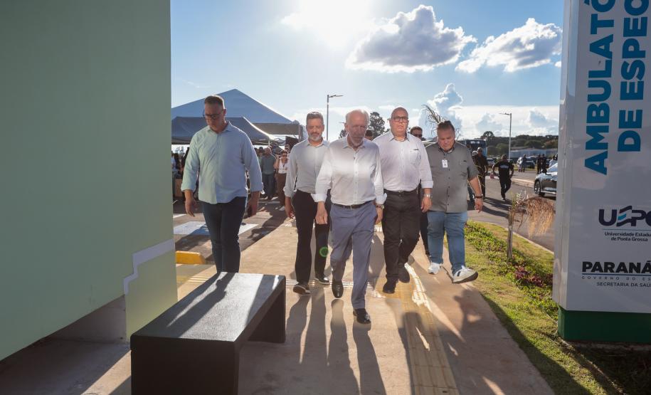 Paraná inaugura primeiro AME universitário do Brasil em Ponta Grossa