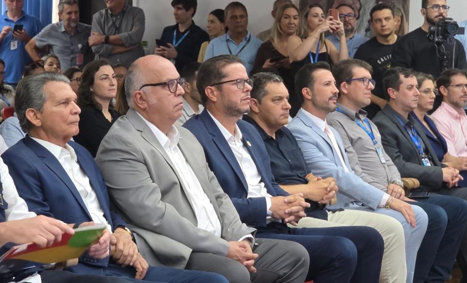 Novas policlínicas em Foz do Iguaçu e Cascavel reforçam pacote de investimentos na saúde do Oeste