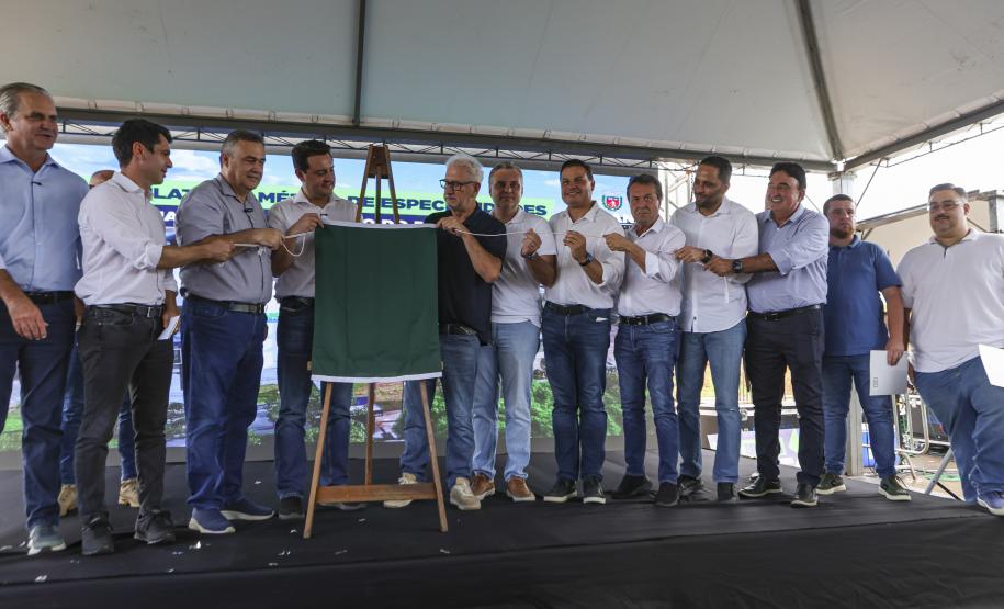 Governador inaugura Ambulatório Médico de Especialidades em Cianorte