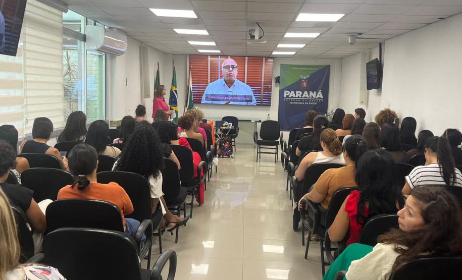 Mulheres que cuidam: presença feminina é 68,10% dos colaboradores na saúde do Paraná