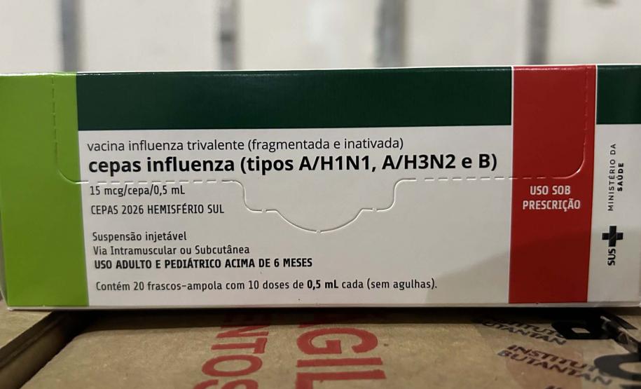 Paraná recebe 332 mil vacinas contra a gripe para início da campanha no próximo sábado