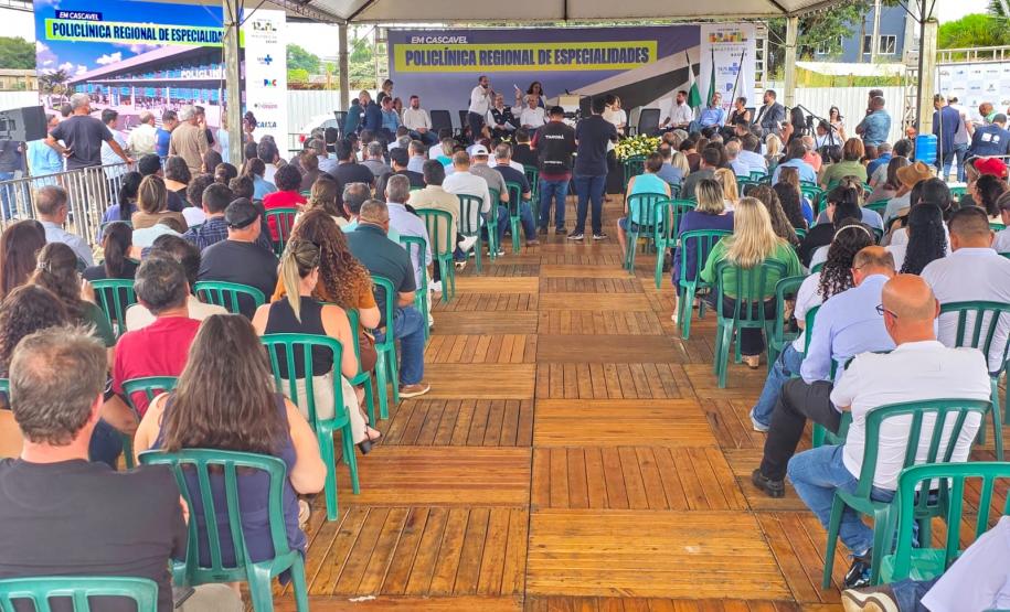 Novas policlínicas em Foz do Iguaçu e Cascavel reforçam pacote de investimentos na saúde do Oeste