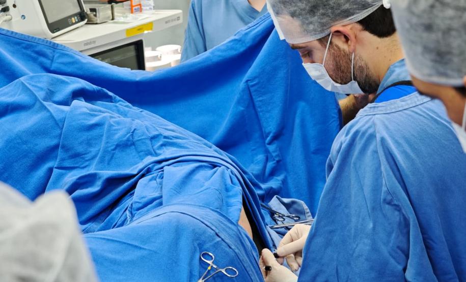 Paraná já tem 8 aplicações de polilamimina; Ratinho Junior recebe médicos e reforça apoio à pesquisa