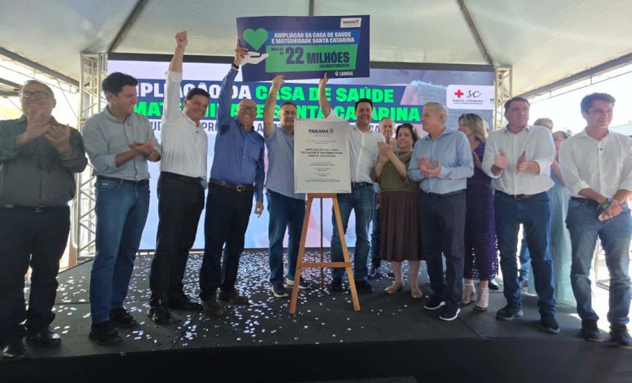 Ratinho Junior entrega ampliação do hospital de Loanda, que agora tem 106 leitos