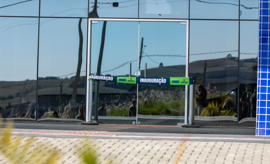 Ratinho Junior inaugura Ambulatório de Especialidades em Irati e autoriza novo Pronto Atendimento