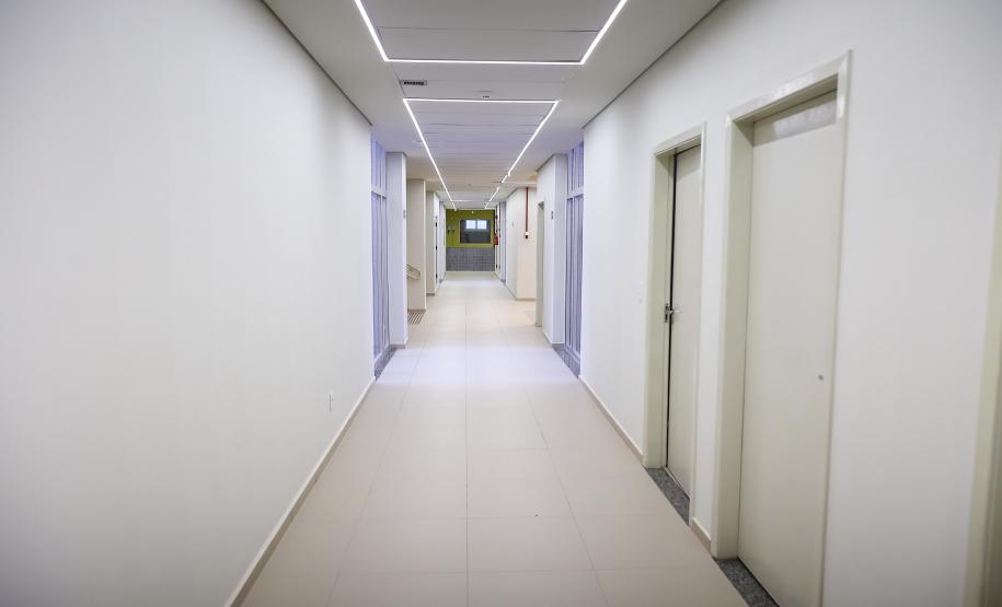 Com investimento de R$ 15,3 milhões, AME de Ivaiporã amplia atendimento regional da saúde