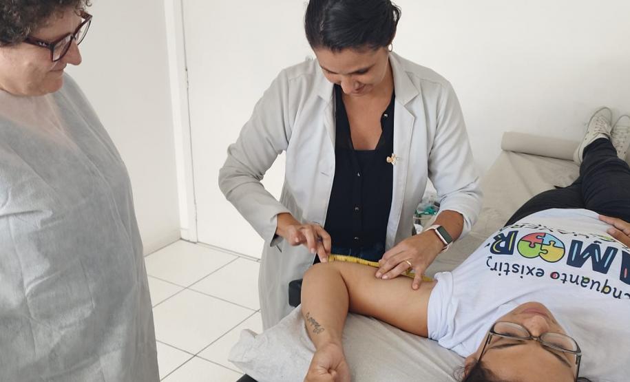 Estado amplia capacitação e implante contraceptivo chega a quase 2 mil mulheres no Paraná