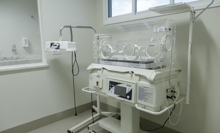 Estado inaugura hospital em Terra Boa e anuncia investimentos para pavimentação rural