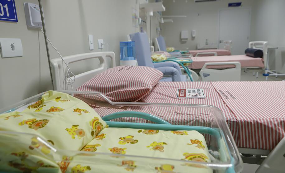 Estado inaugura hospital em Terra Boa e anuncia investimentos para pavimentação rural