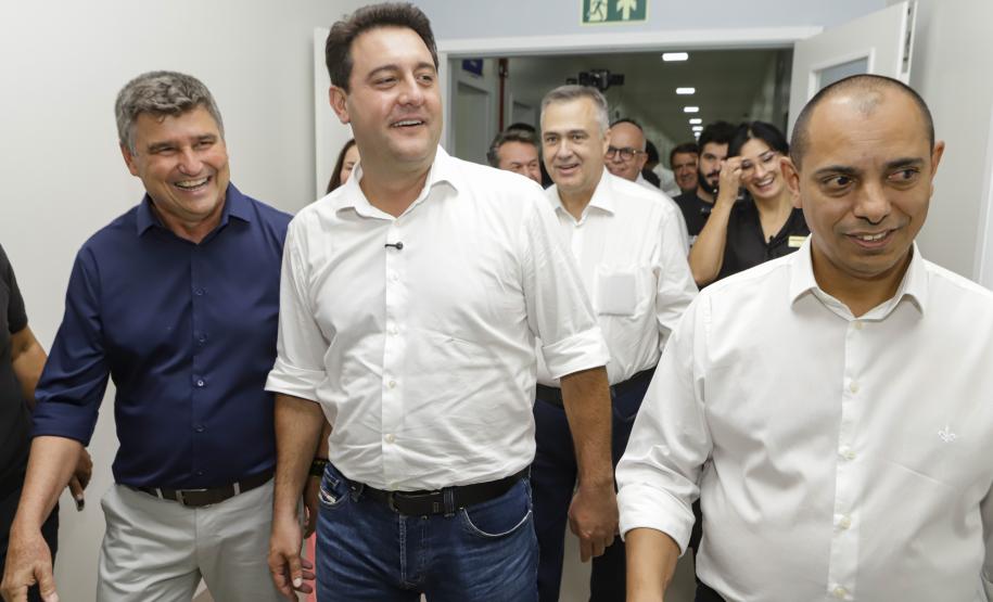 Estado inaugura hospital em Terra Boa e anuncia investimentos para pavimentação rural