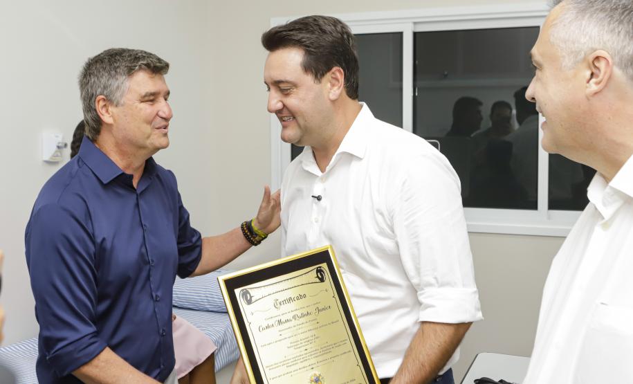 Estado inaugura hospital em Terra Boa e anuncia investimentos para pavimentação rural