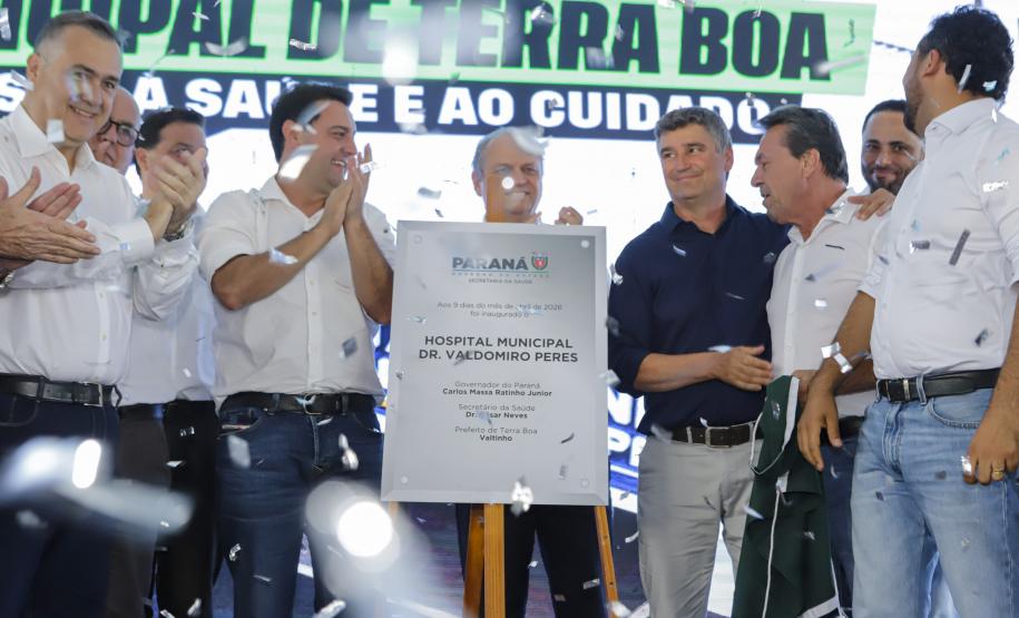 Estado inaugura hospital em Terra Boa e anuncia investimentos para pavimentação rural