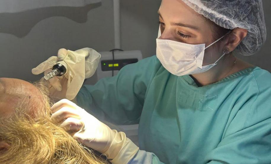 Hospital de Dermatologia Sanitária do Paraná é referência em diagnóstico e tratamento da alopecia