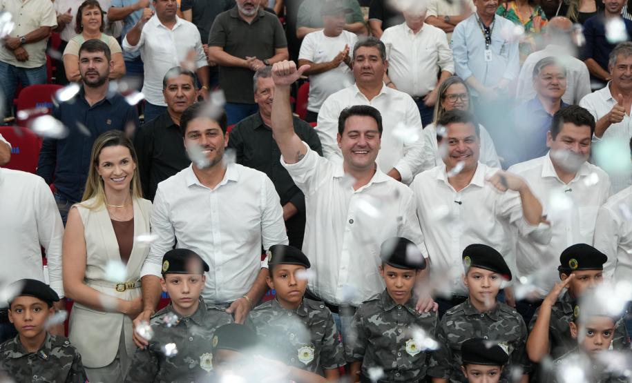 Ratinho Junior anuncia R$ 6,2 milhões para o Complexo Municipal de Saúde de Altônia