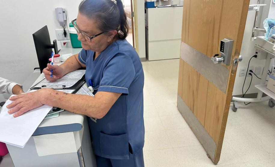 Mãe e filhos compartilham vocação para enfermagem no Hospital Regional do Norte Pioneiro