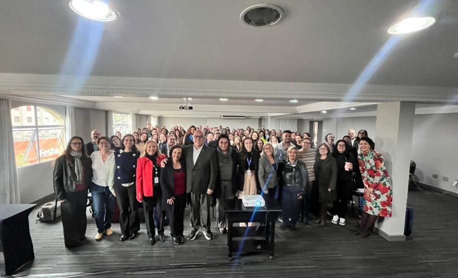 Paraná fortalece enfrentamento ao HIV e sedia oficina nacional para eliminação da aids até 2030