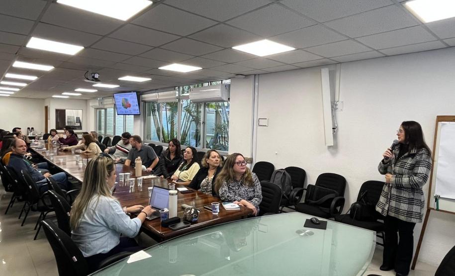 Padrão ouro em vigilância, Paraná apresenta monitoramento de síndromes gripais à União