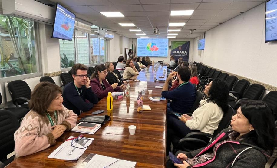 Padrão ouro em vigilância, Paraná apresenta monitoramento de síndromes gripais à União