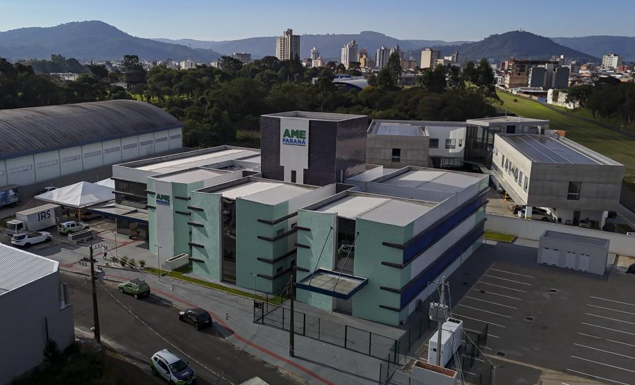 Ratinho Junior inaugura Ambulatório de Especialidades de União da Vitória e anuncia ampliação do Hospital São Camilo