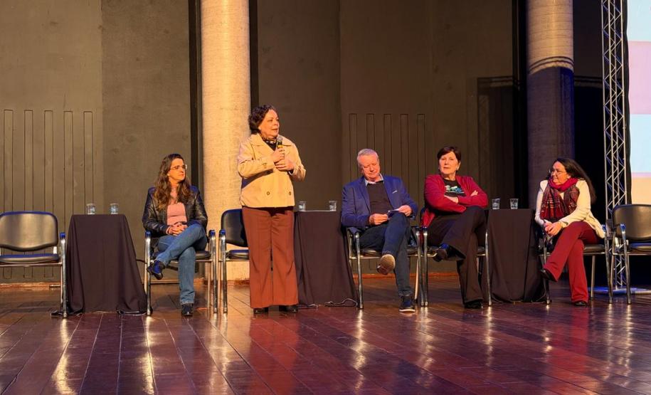 Especialistas discutem desafios e estratégias de enfrentamento da hanseníase no Paraná