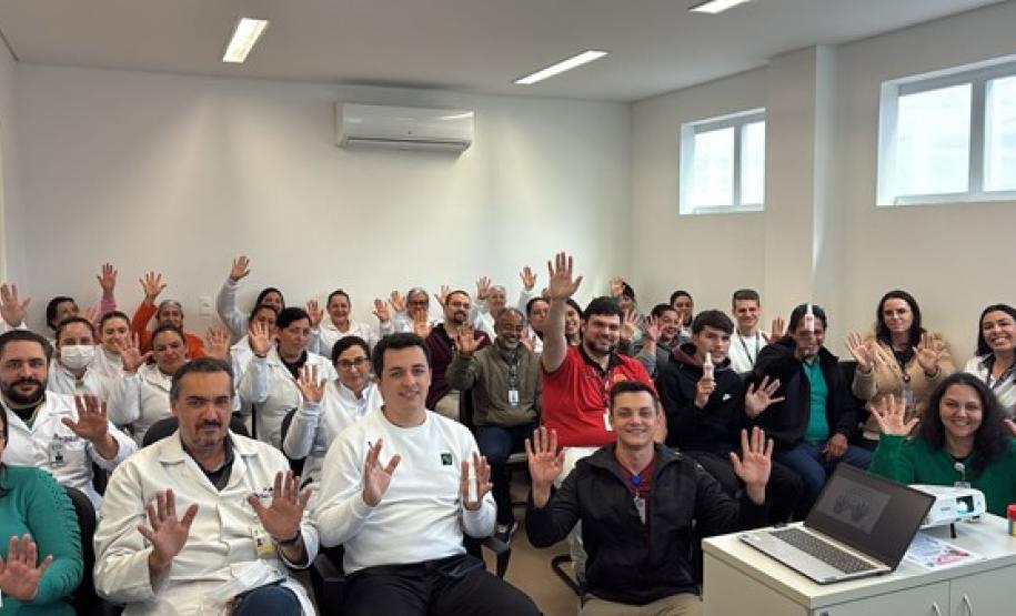 Hospitais estaduais promovem ações de valorização durante mês dedicado à enfermagem