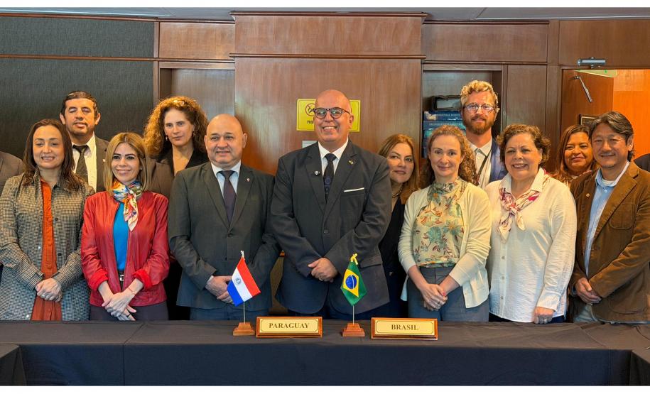 A reunião integra as ações do projeto “Monitoramento para Vigilância em Saúde na Fronteira Brasil–Paraguai”, iniciativa construída de forma conjunta entre os dois países para ampliar a capacidade de resposta a emergências sanitárias e fortalecer o monitoramento epidemiológico nas regiões fronteiriças