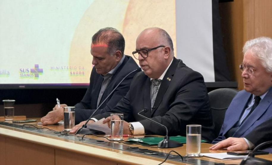 Secretário de Estado da Saúde do Paraná e vice-presidente da região Sul do Conass, César Neves, destacou que o Paraná estruturou fluxos para garantir tratamento humanizado