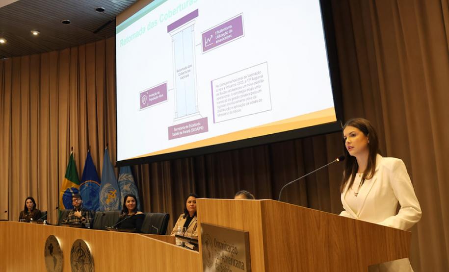 Paraná é protagonista em evento de Brasília que apresenta experiências de sucesso em vacinação