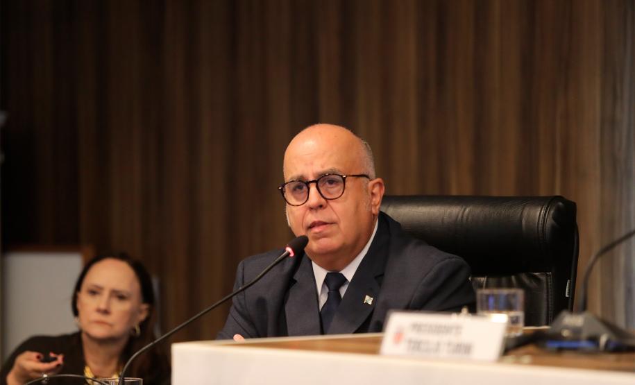 Paraná investe 15% do orçamento em saúde e supera mínimo constitucional no 1.º quadrimestre