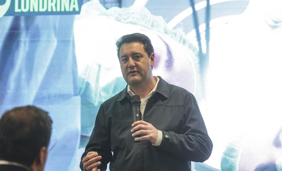 Estado assina convênio de R$ 121 milhões para ampliar Hospital do Câncer de Londrina
