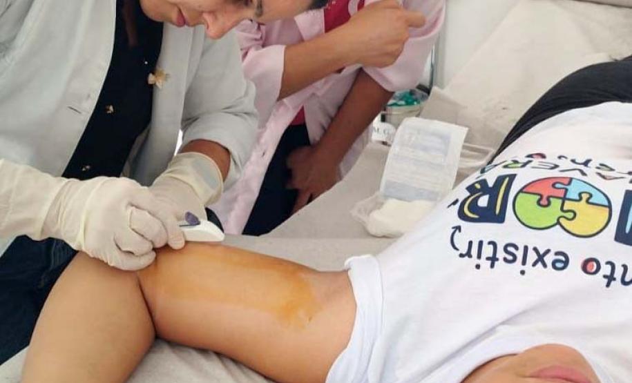 Com 5,9 mil inserções em 2026, Estado intensifica treinamento para implante contraceptivo