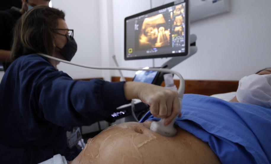 Com tecnologia e exames ampliados, Paraná consolida modelo de assistência à gestante e ao bebê