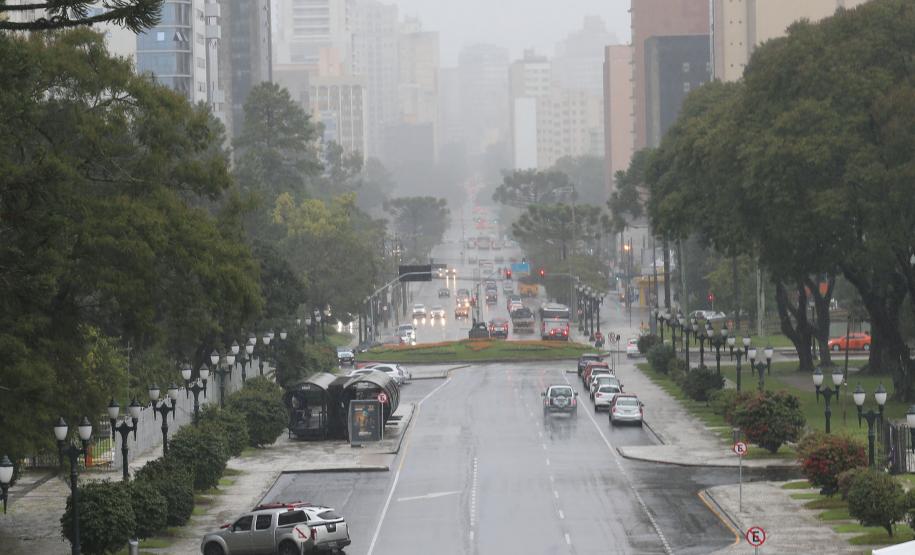 Como o El Niño e a amplitude térmica impactam a saúde da população