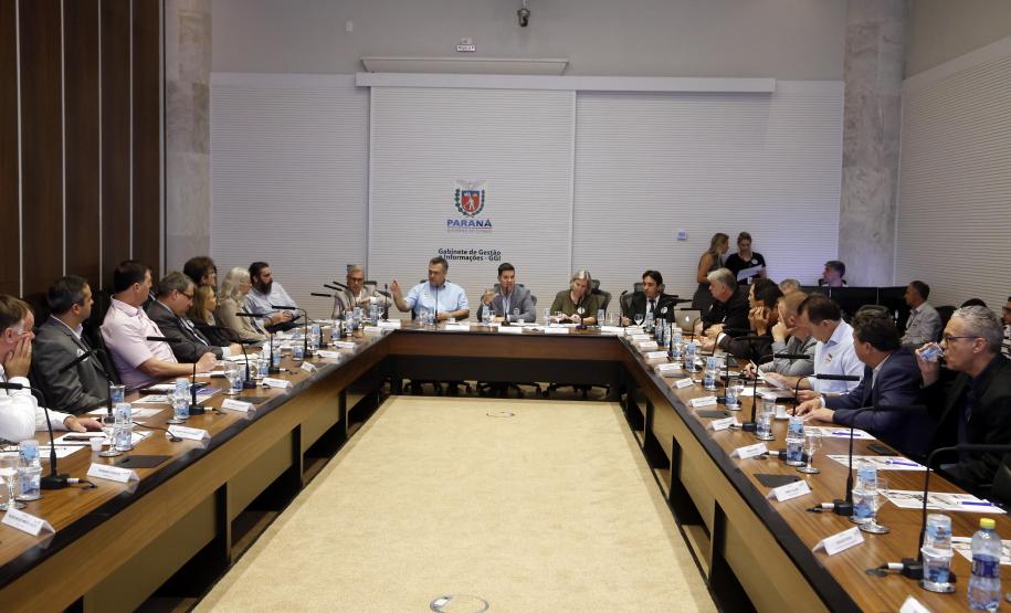 12/12/2019 - Reunião sobre ações contra a dengue.