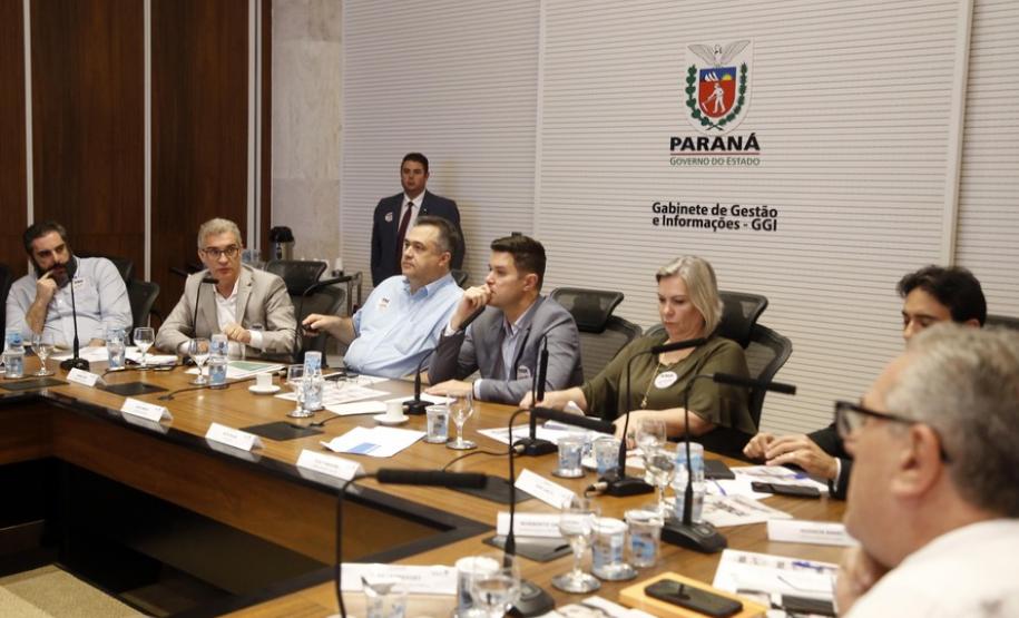 12/12/2019 - Reunião sobre ações contra a dengue.