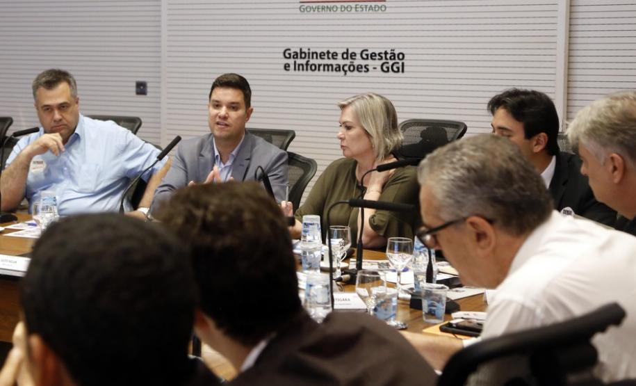 12/12/2019 - Reunião sobre ações contra a dengue.