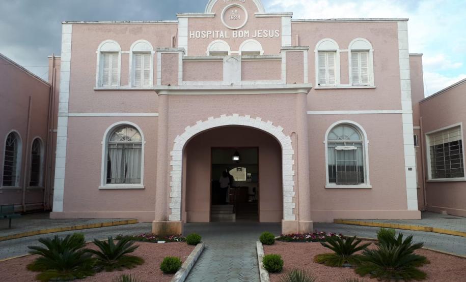 Secretário participa de entrega de UBS e visita hospital em Rio Negro