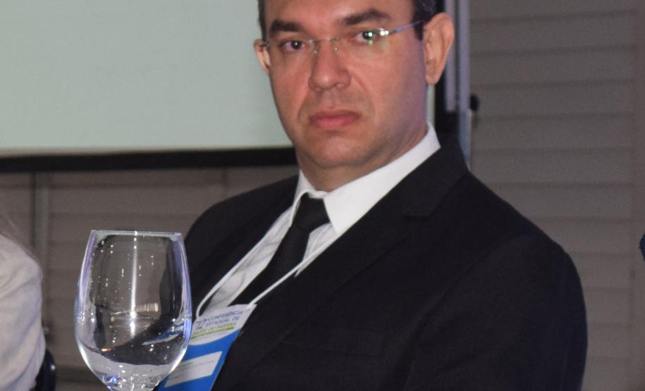 Sesa recebe federações de hospitais para alinhamento sobre enfrentamento de doenças Rangel da Silva, Fehospar