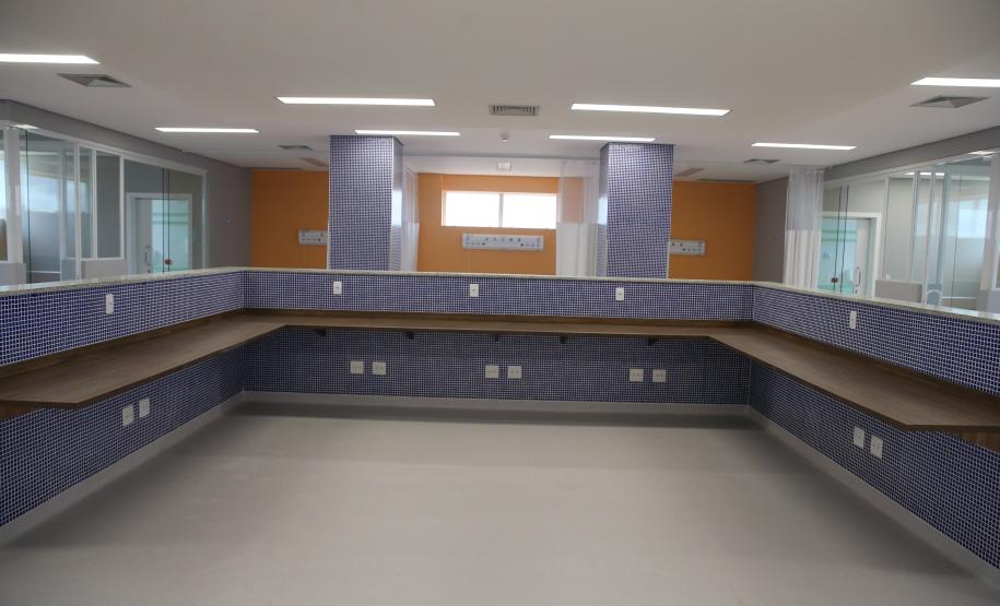 Instalações do Hospital Regional de Ivaiporã que terá 104 leitos, sendo 10 reservados para Unidade de Terapia Intensiva (UTI), centro cirúrgico e enfermarias.  Ivaipora, 14/04/2020 - Foto: Geraldo Bubniak/AEN