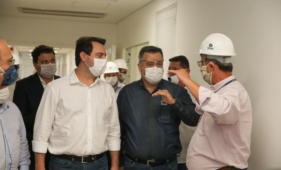 O Governador Carlos Massa Ratinho Junior visita nesta terça-feira (14/04)  as instalações do Hospital Regional de Ivaiporã que terá 104 leitos, sendo 10 reservados para Unidade de Terapia Intensiva (UTI), centro cirúrgico e enfermarias.  Ivaipora, 14/04/2020 - Foto: Geraldo Bubniak/AEN