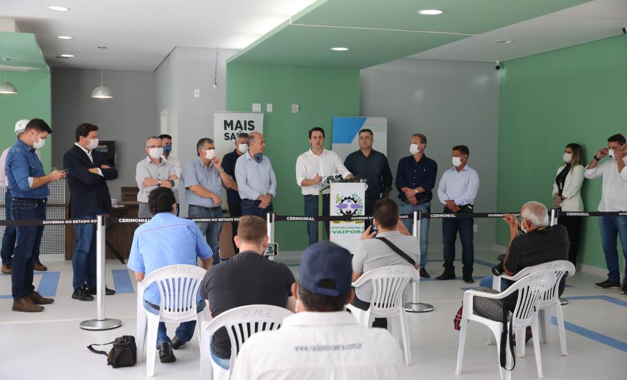 O Governador Carlos Massa Ratinho Junior visita nesta terça-feira (14/04)  as instalações do Hospital Regional de Ivaiporã que terá 104 leitos, sendo 10 reservados para Unidade de Terapia Intensiva (UTI), centro cirúrgico e enfermarias.  Ivaipora, 14/04/2020 - Foto: Geraldo Bubniak/AEN