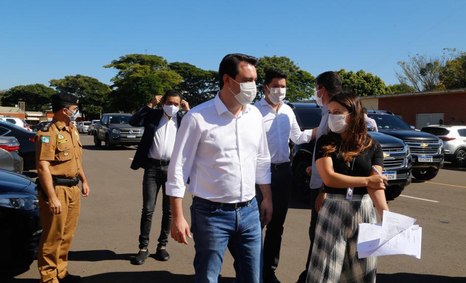 Governo garante 108 novos leitos para o Hospital Universitário de Maringá 24/04/2020 Governador Carlos Massa Ratinho Junior, entrega leitos do Hospital Universitario de MaringaFoto Gilson Abreu