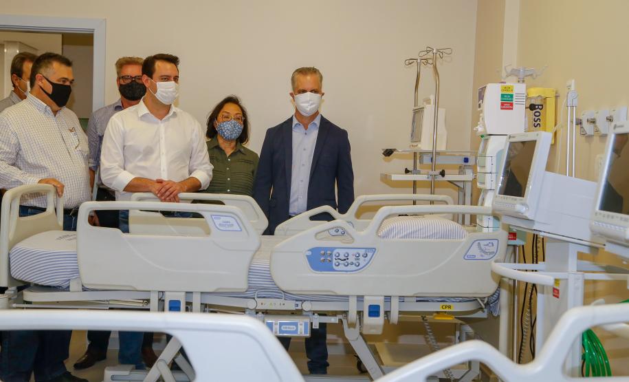 Governo garante 108 novos leitos para o Hospital Universitário de Maringá 24/04/2020 Governador Carlos Massa Ratinho Junior, entrega leitos do Hospital Universitario de MaringaFoto Gilson Abreu