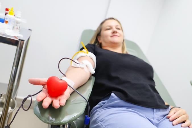 Doação de sangue em Londrina: cursos gratuitos no Junho Vermelho