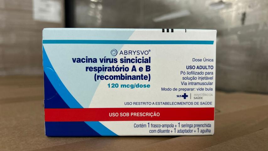 Paraná recebe novas doses da vacina contra o Vírus Sincicial Respiratório